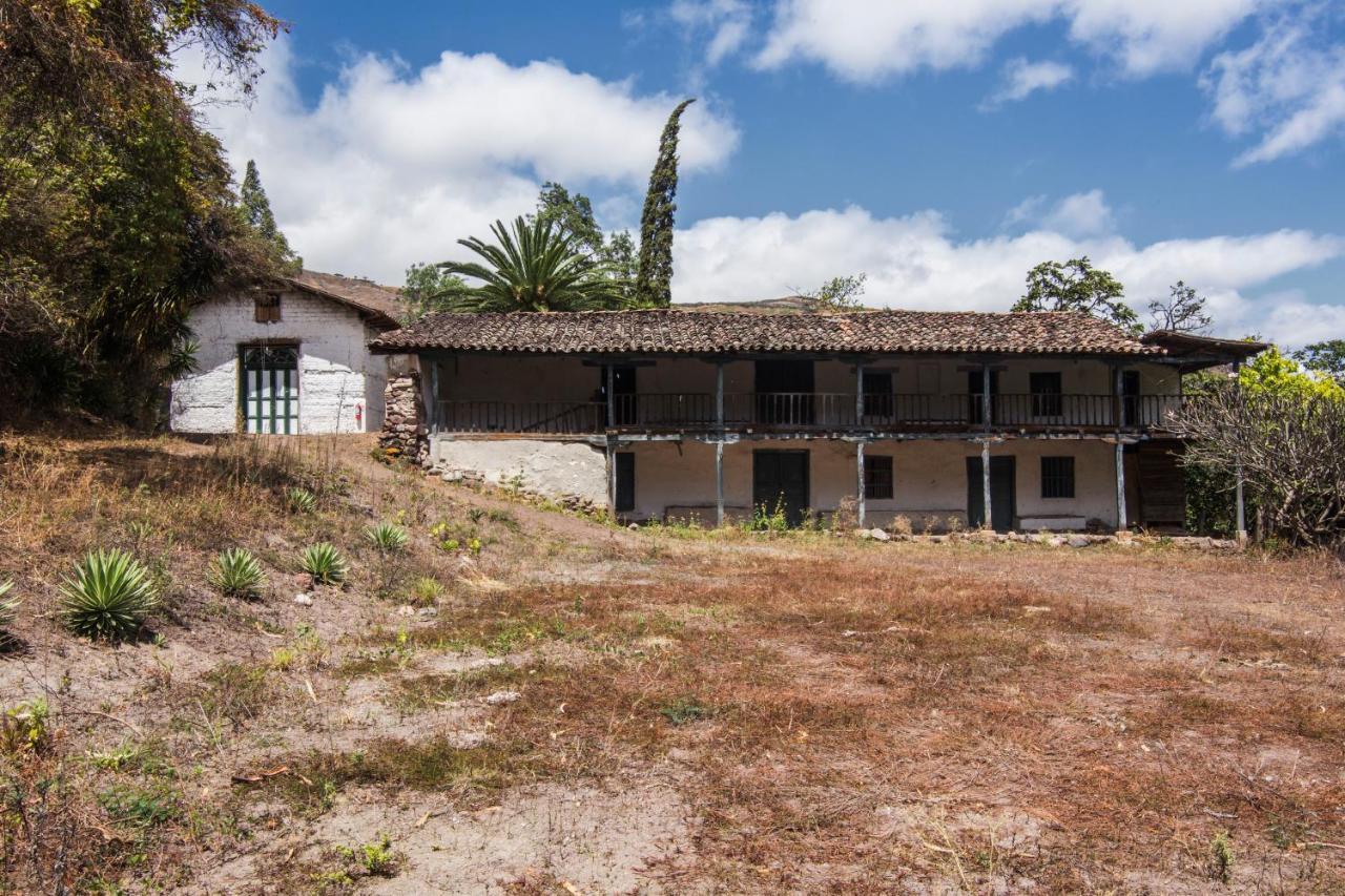 Hacienda Gonzabal Guest House Loja Exterior photo